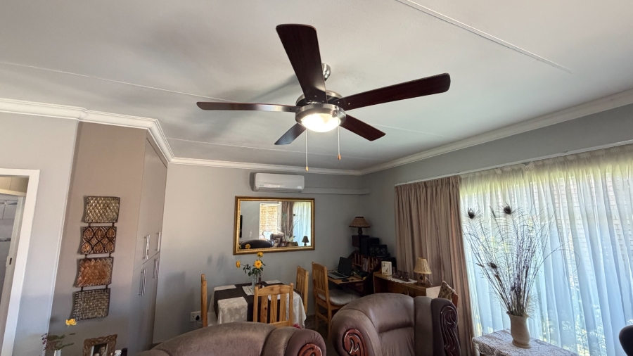 2 Bedroom Property for Sale in Miederpark North West